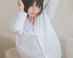 COS 桜桃喵 – 白衬衫散发 [494P]