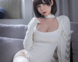 西园寺南歌写真 - 白猫白色连体衣 [30P-121MB]